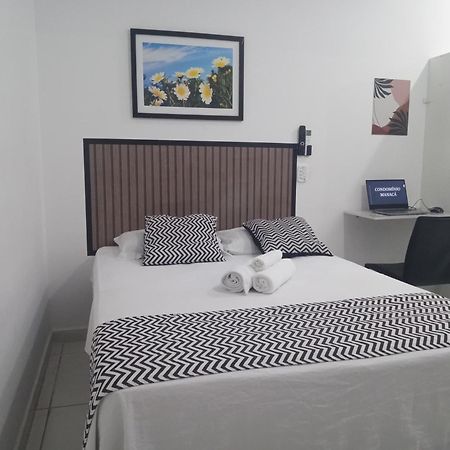 Loft 08 Completo Ar Canais Assinat Garagem 平达莫尼扬加巴 外观 照片